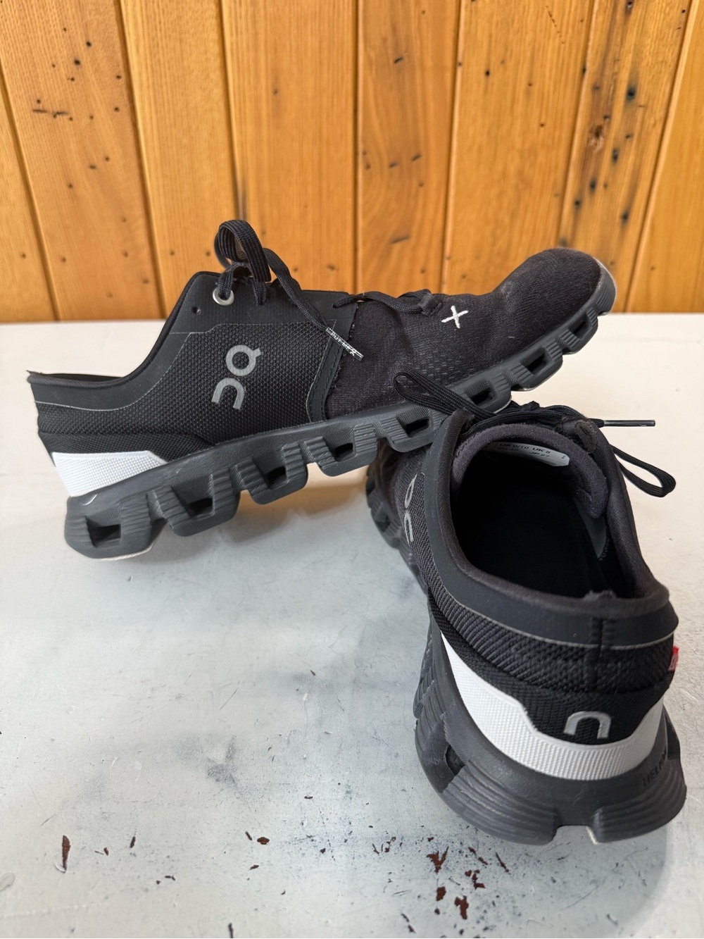 On Running Black and White Women's Cloud-Style Athletic Sneakers